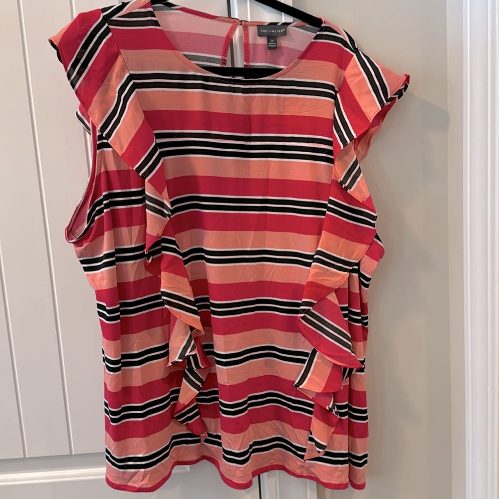The Limited Short sleeve